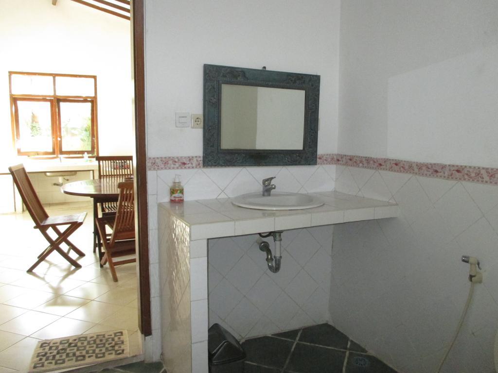 Yuli Bungalows Kuta Lombok Εξωτερικό φωτογραφία